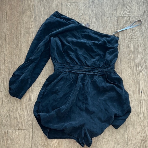 charlie jade Pants - Charlie Jade dark grey silk romper with one sleeve